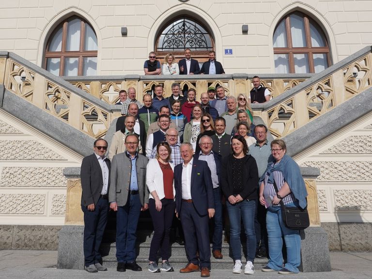 Mühlviertler Alm Exkursionsgruppe im Steirischen Vulkanland Mühlviertler Alm Exkursionsgruppe im Steirischen Vulkanland