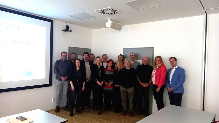 Kick off Veranstaltung  Lebendiges Moor - Gruppenfoto mit den Beteiligten