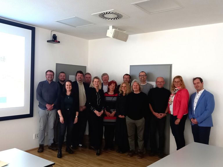 Kick off Veranstaltung  Lebendiges Moor - Gruppenfoto mit den Beteiligten
