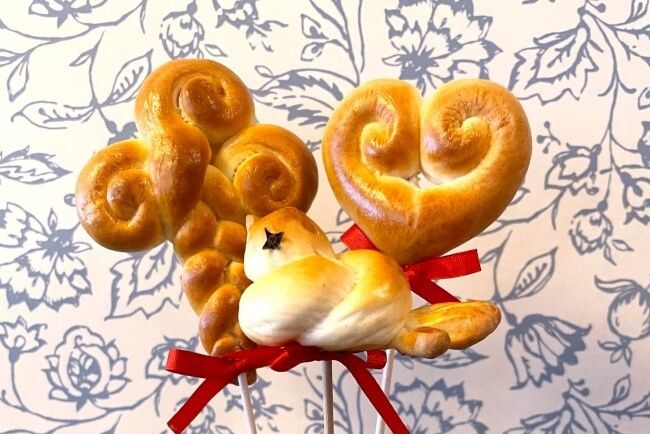 Essbare Kunstwerke - Südböhmisches Hefegebäck selber machen Essbare Kunstwerke - Südböhmisches Hefegebäck selber machen